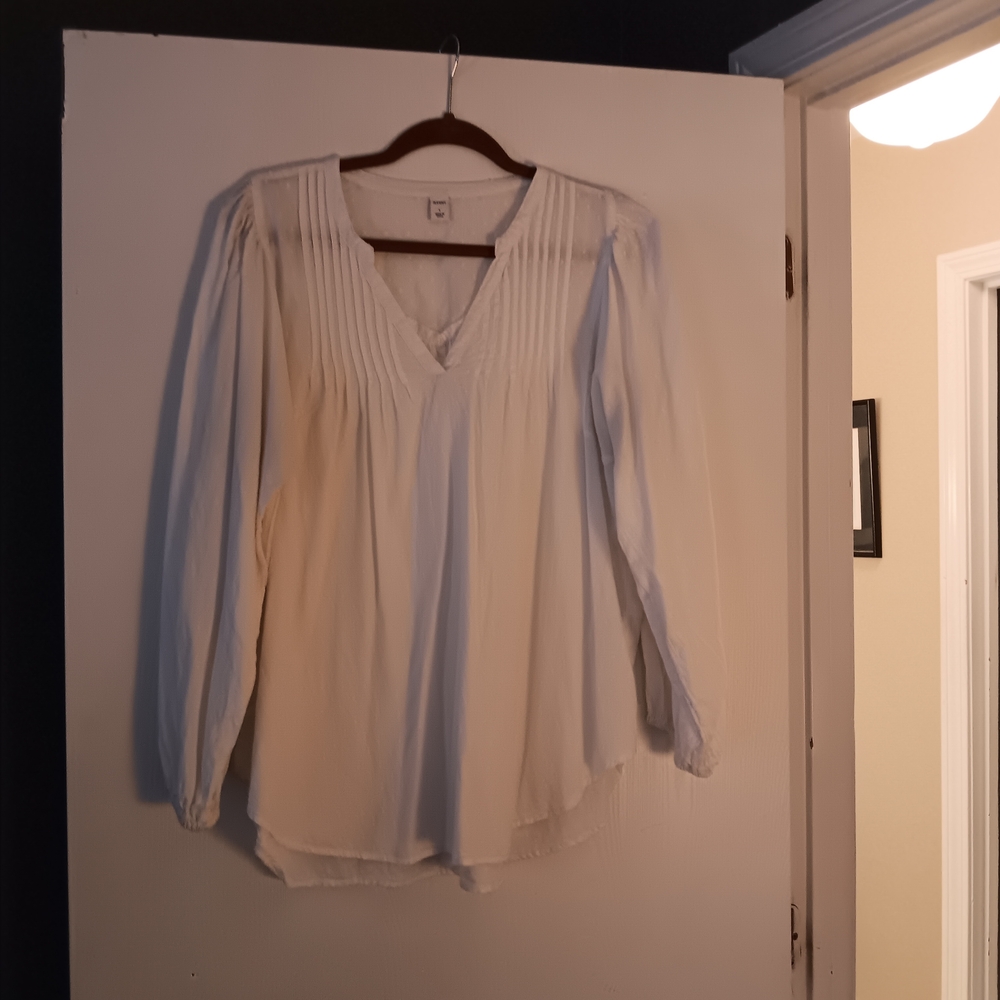 Elegant White Women's Top